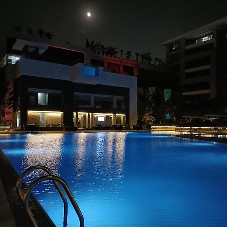 Parkside Boutique 3 Bbr Serviced Apartment - Ocean Blue - Near Airport القاهرة المظهر الخارجي الصورة