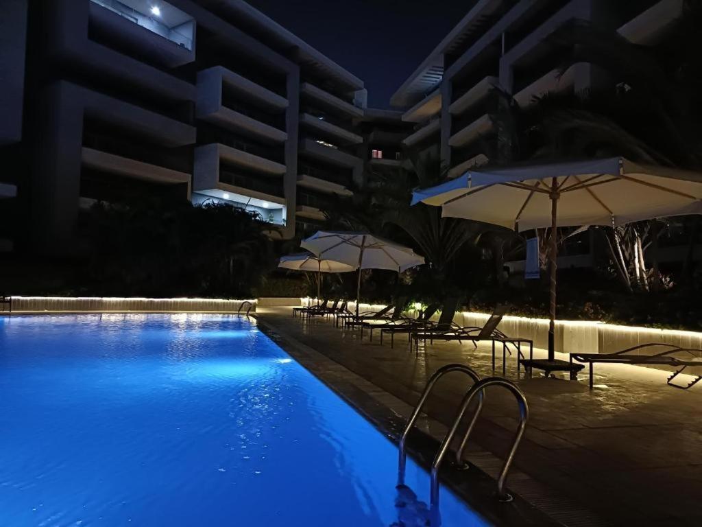 Parkside Boutique 3 Bbr Serviced Apartment - Ocean Blue - Near Airport القاهرة المظهر الخارجي الصورة