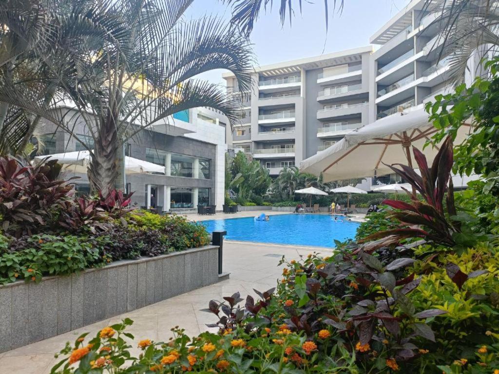 Parkside Boutique 3 Bbr Serviced Apartment - Ocean Blue - Near Airport القاهرة المظهر الخارجي الصورة