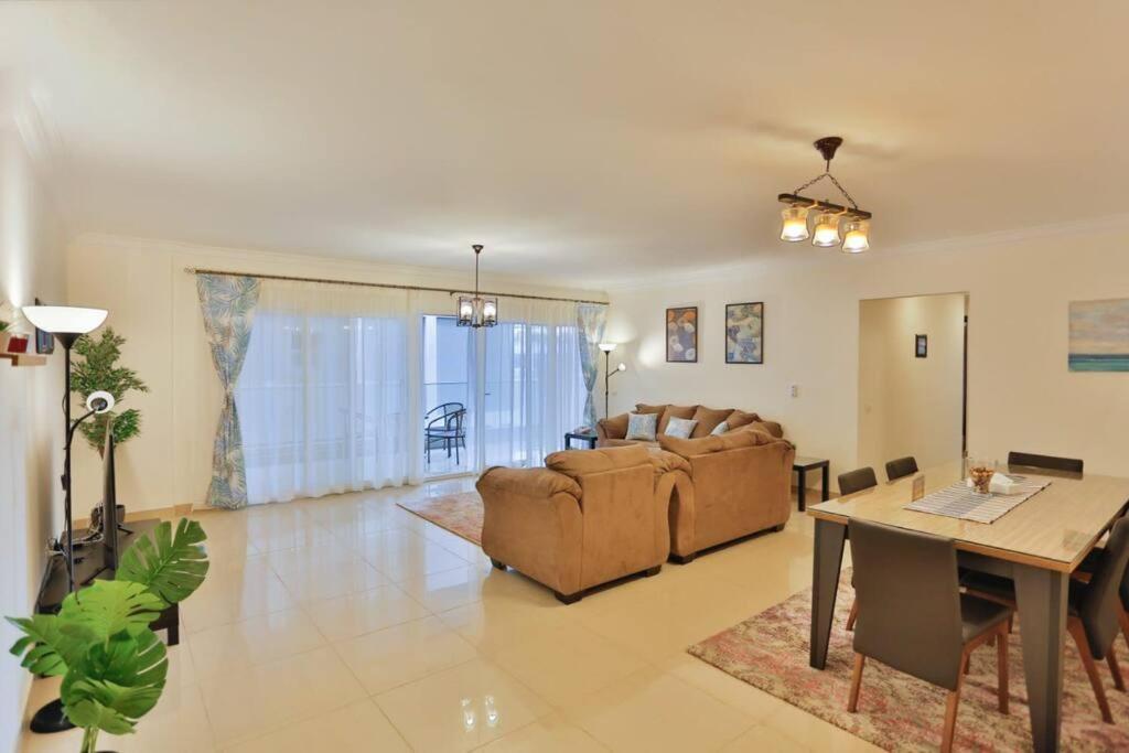 Parkside Boutique 3 Bbr Serviced Apartment - Ocean Blue - Near Airport القاهرة المظهر الخارجي الصورة
