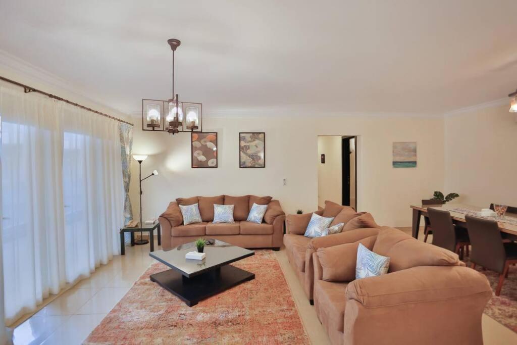 Parkside Boutique 3 Bbr Serviced Apartment - Ocean Blue - Near Airport القاهرة المظهر الخارجي الصورة
