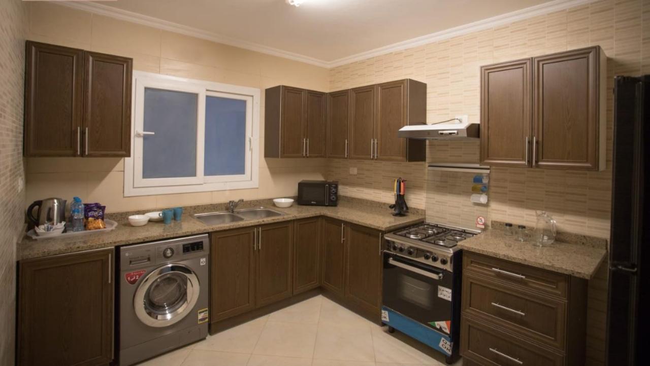 Parkside Boutique 3 Bbr Serviced Apartment - Ocean Blue - Near Airport القاهرة المظهر الخارجي الصورة